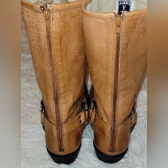 Frye Boots - Yth 3.5 (Woman 6) - Brown Leather Boots - EUC - Style 3496064WHS - Picture 6 of 13